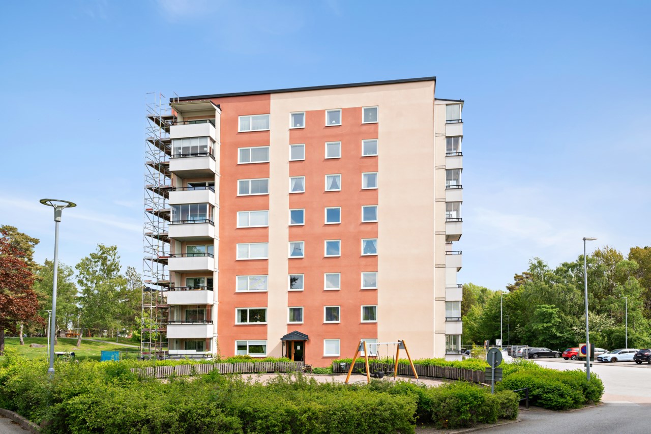 Lodvägen 14