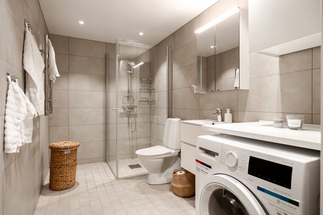 Lilla Regementsvägen 21