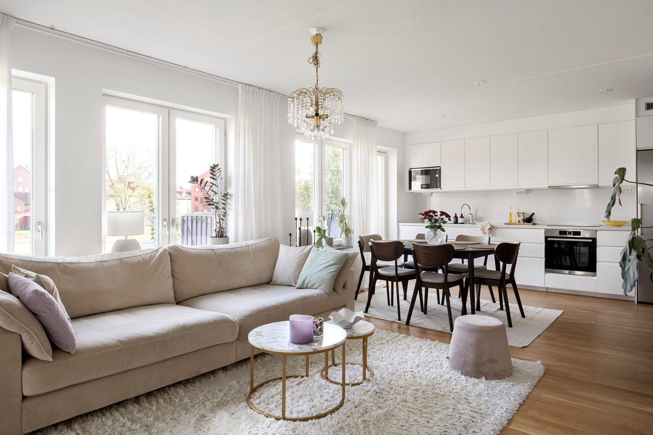 Lilla Regementsvägen 21