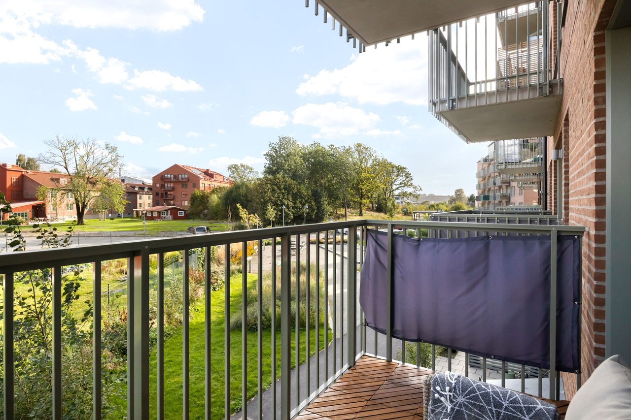 Lilla Regementsvägen 21