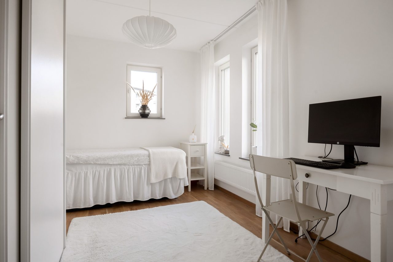 Lilla Regementsvägen 21