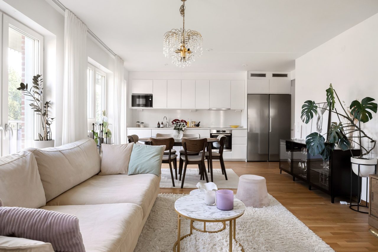 Lilla Regementsvägen 21