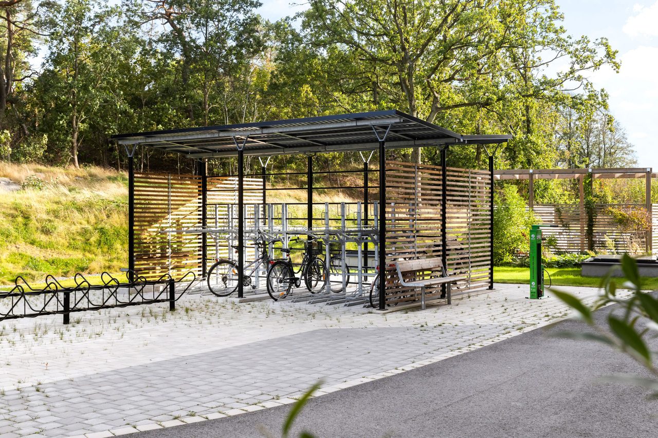 Lilla Regementsvägen 21