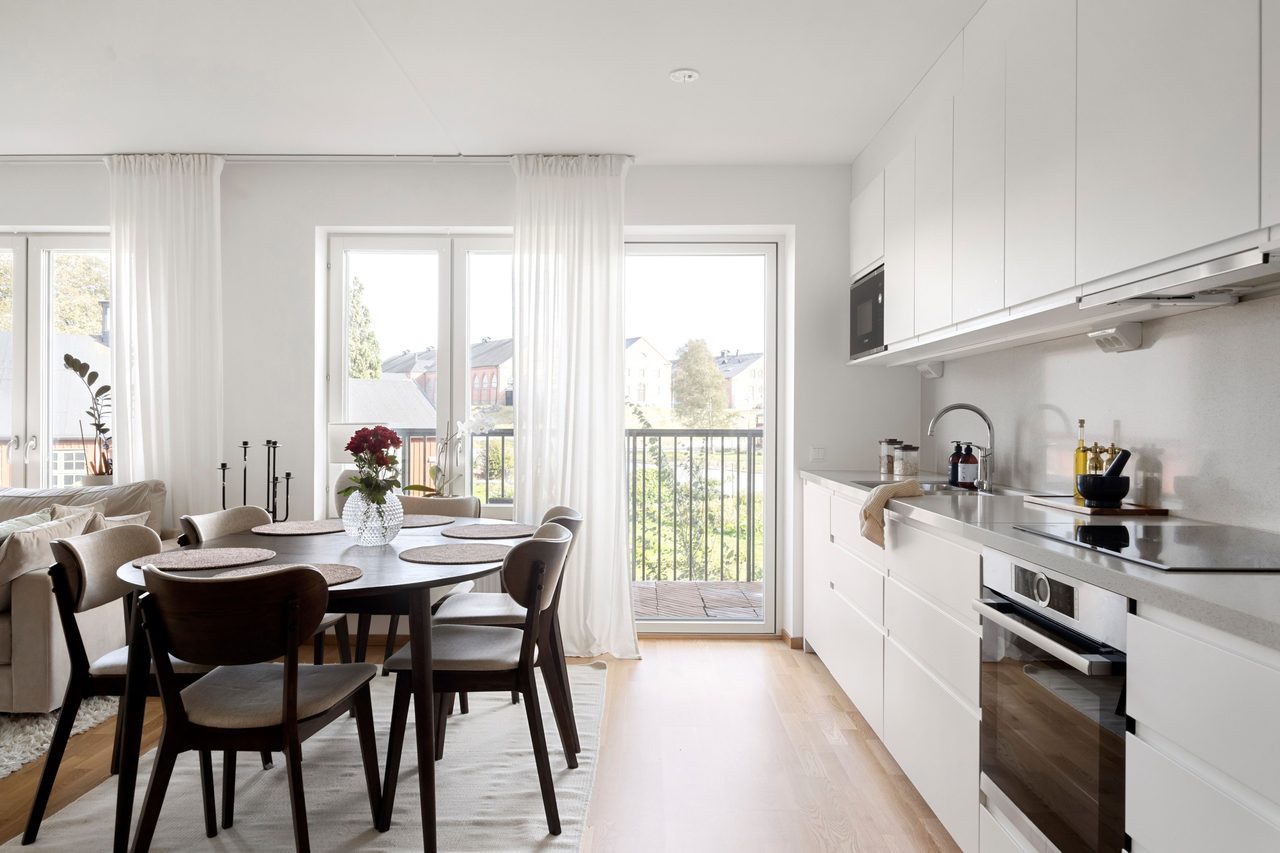 Lilla Regementsvägen 21