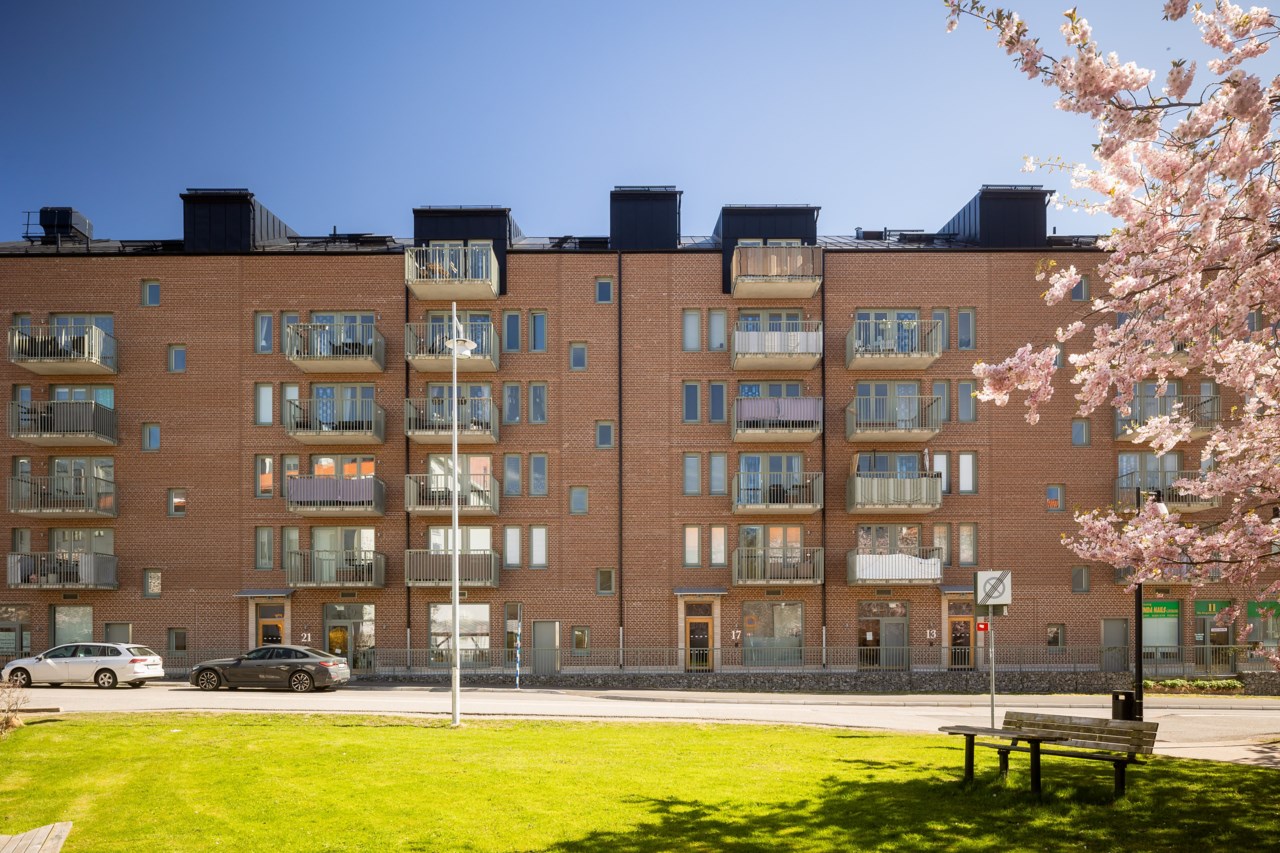 Lilla Regementsvägen 13