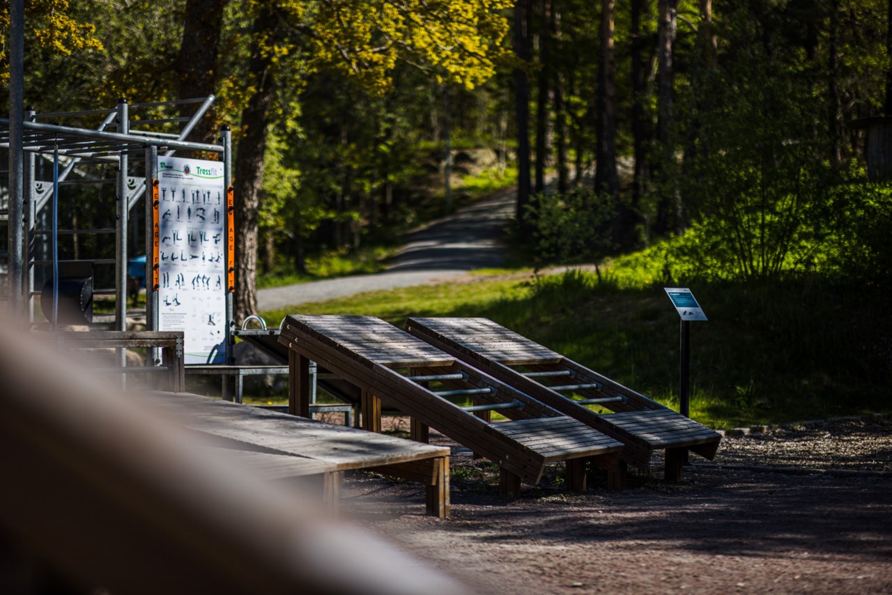 Famngatan 8