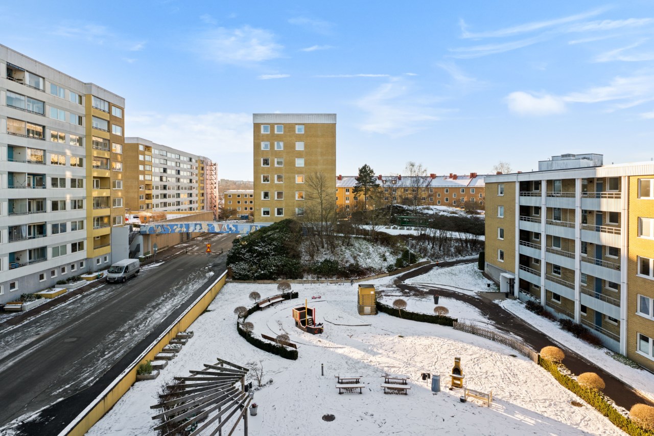 Seglaregatan 17