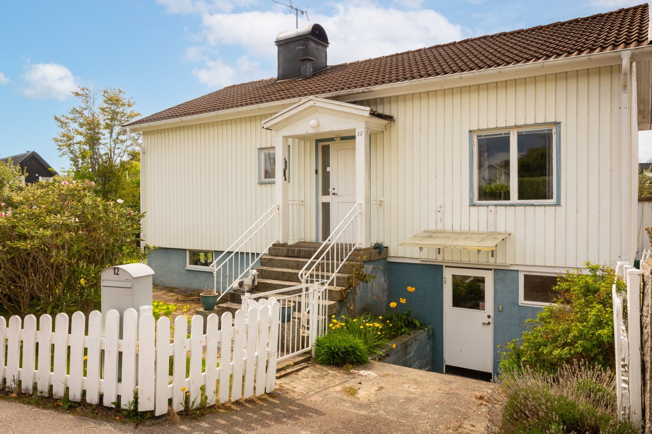 Lingonvägen 12