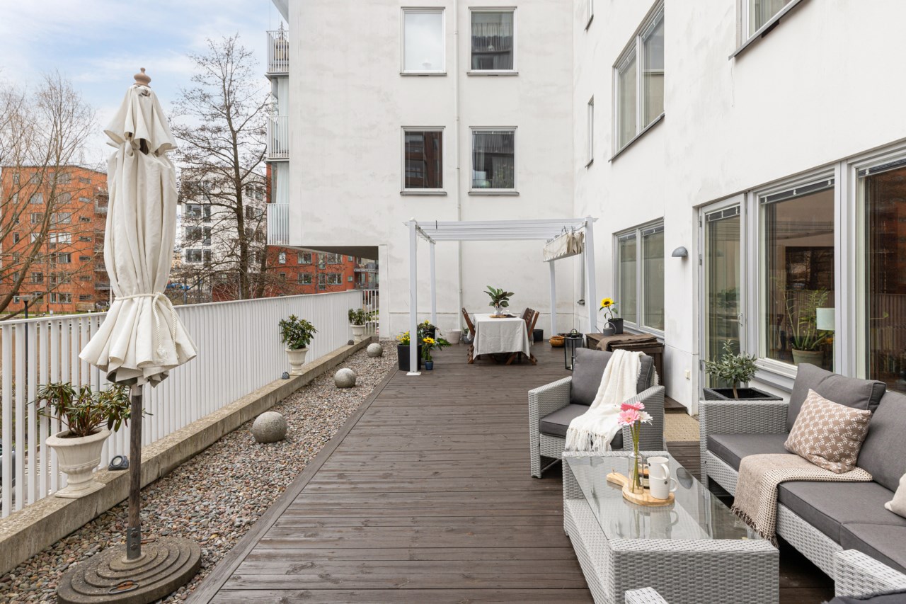 Hamngatan 27B