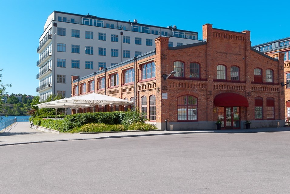 Strålgatan 8