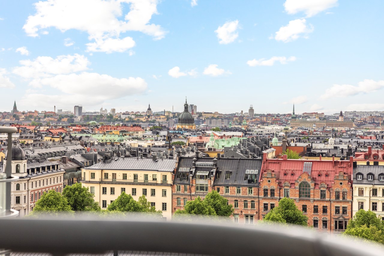 Löjtnantsgatan 3, våning 13!
