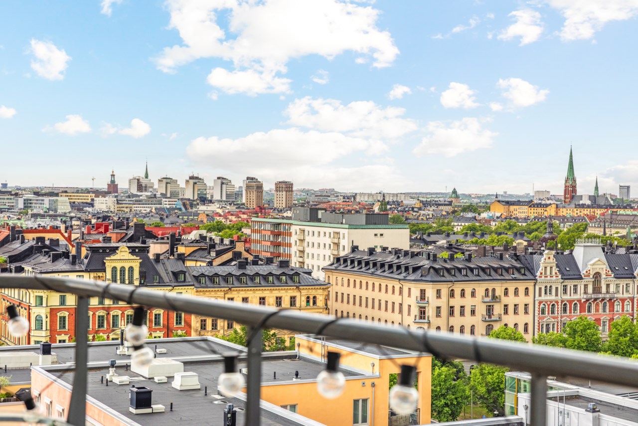 Löjtnantsgatan 3, våning 13!