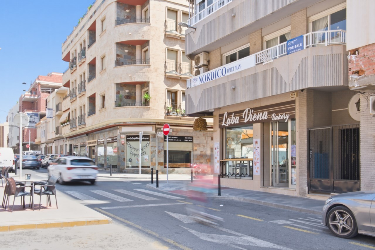 Calle Bazan
