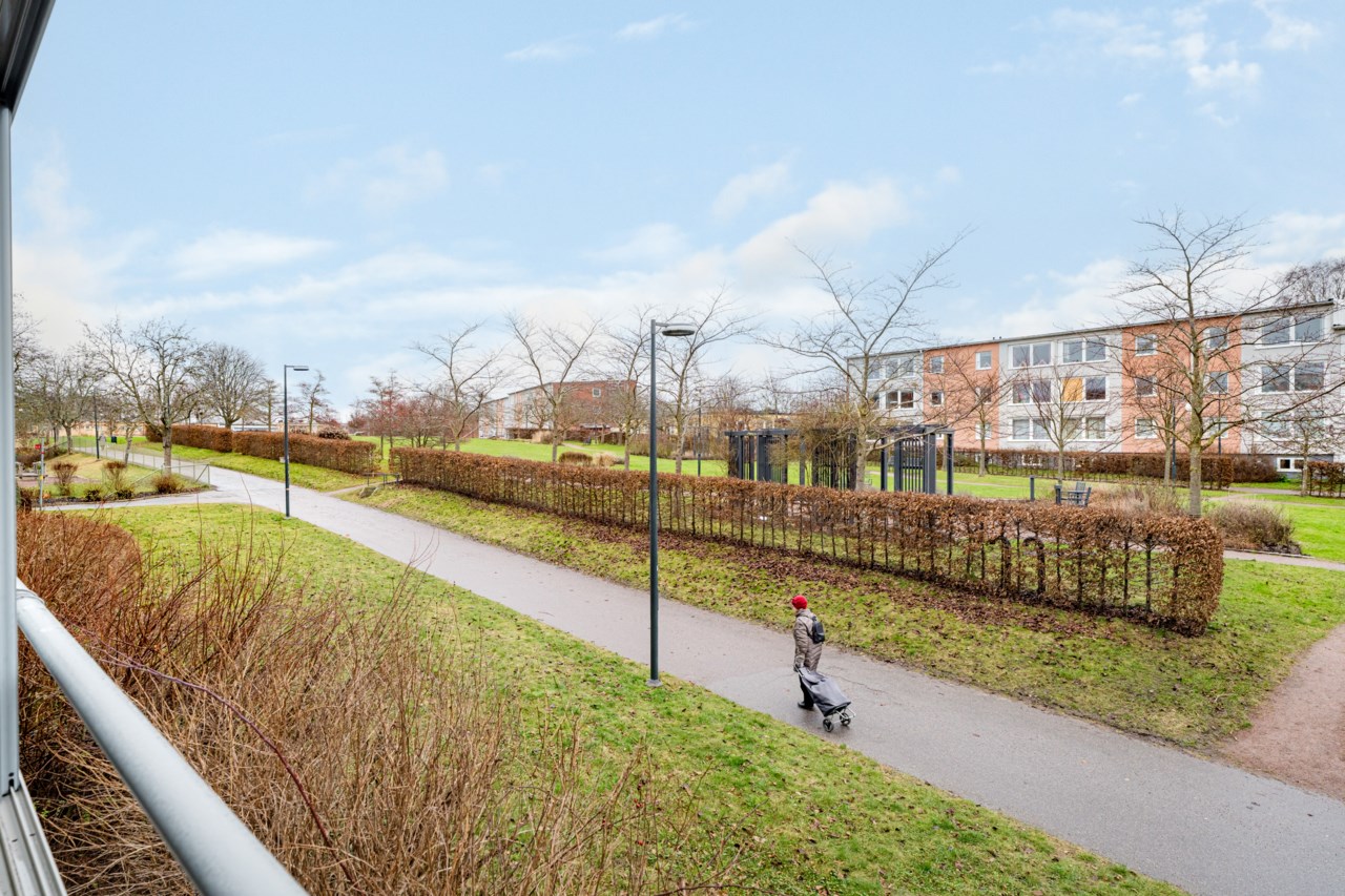 Åkerbyvägen 104