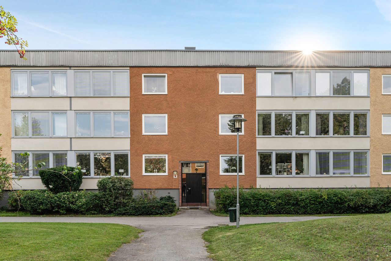 Åkerbyvägen 298