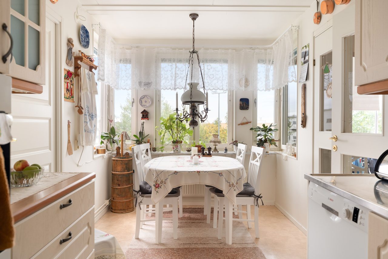 Gästgivargränd 11