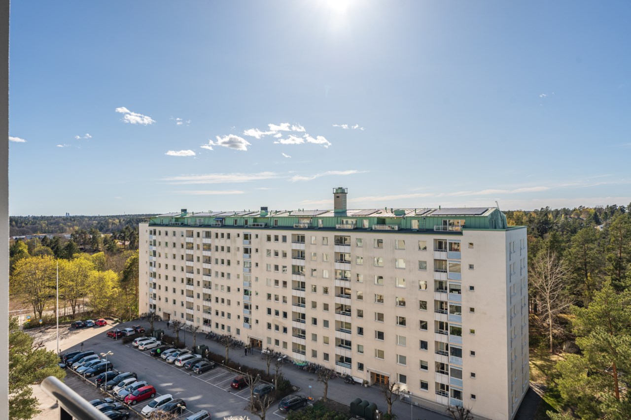 Eskadervägen 48