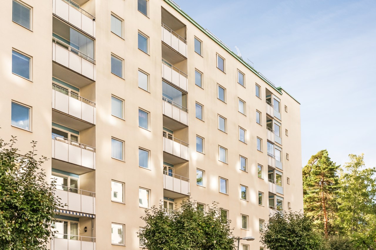 Eskadervägen 48