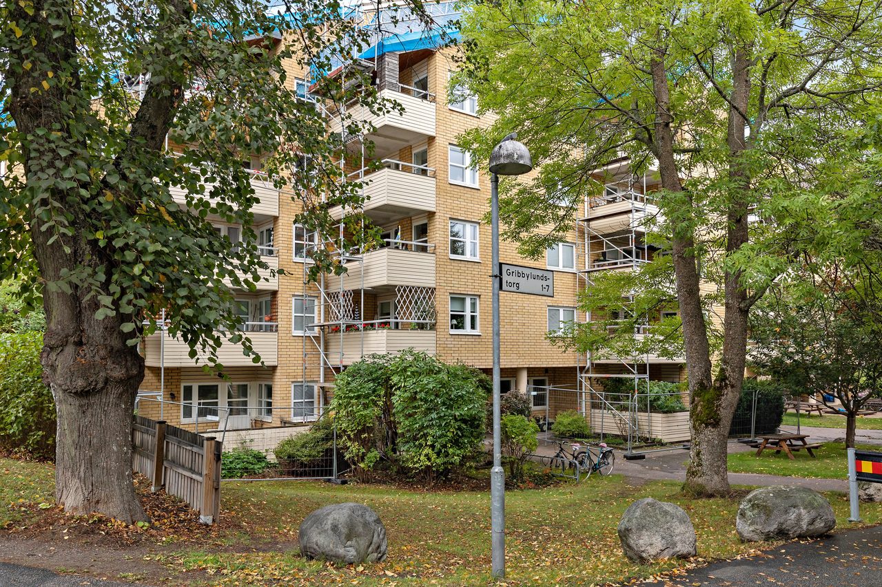 Gribbylunds torg 1A