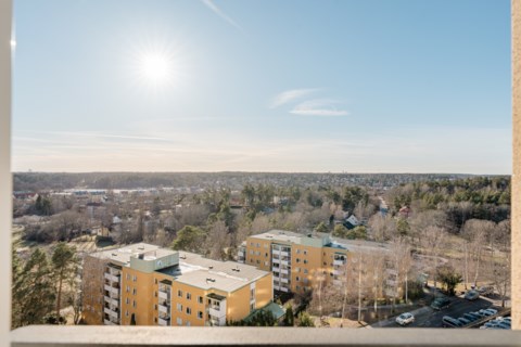 Eskadervägen 28, vån 8/8