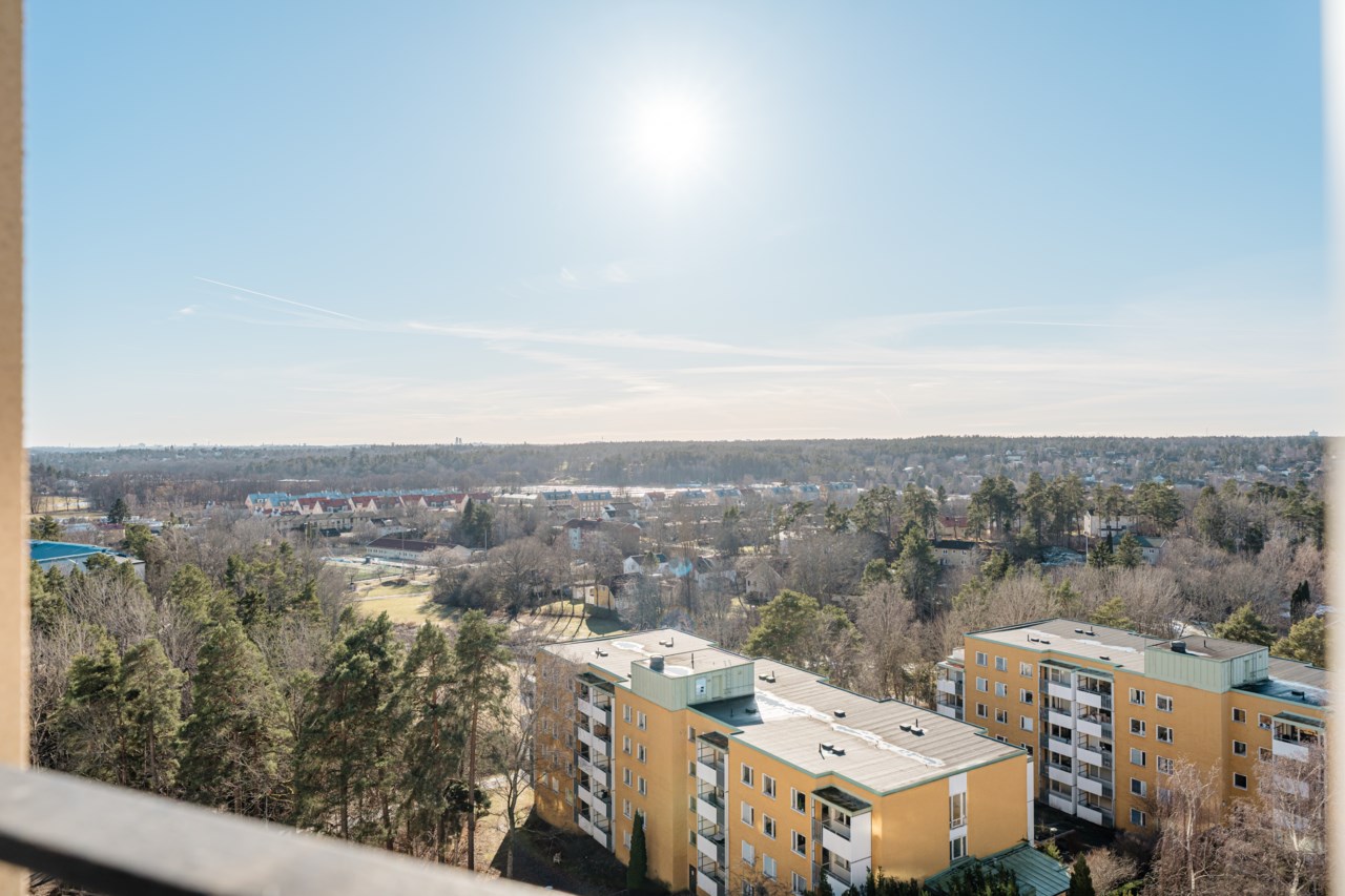 Eskadervägen 28, vån 8/8
