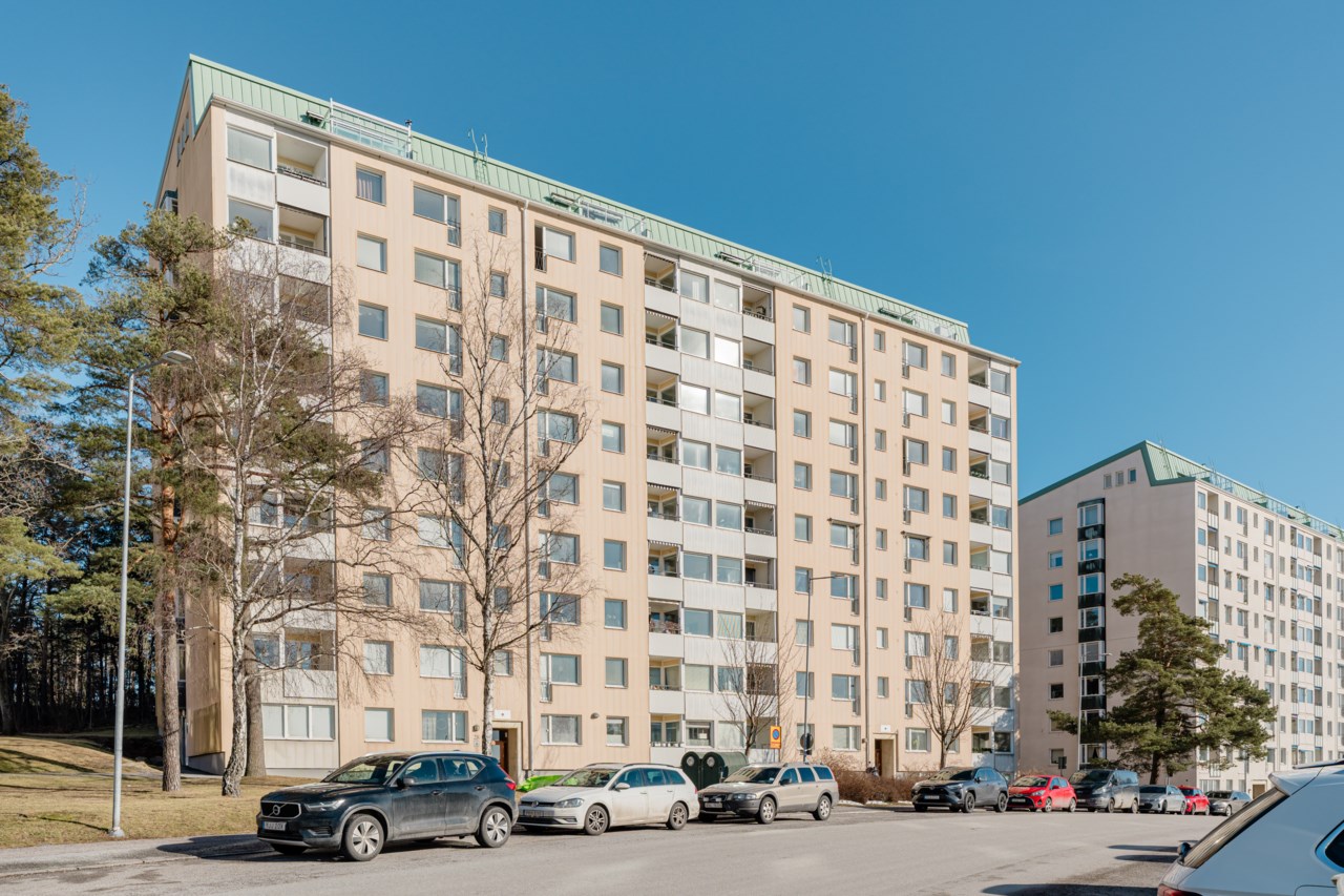 Eskadervägen 28, vån 8/8