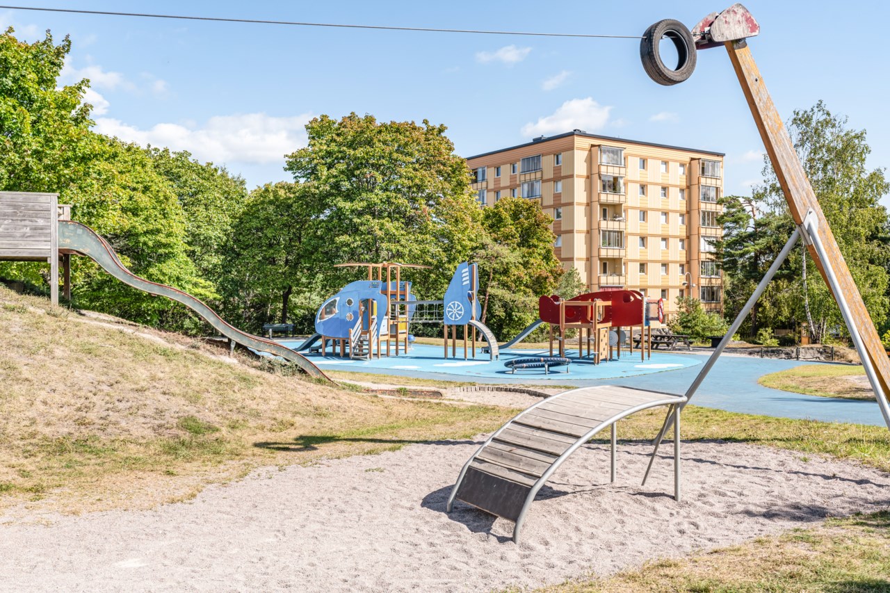 Radarvägen 1