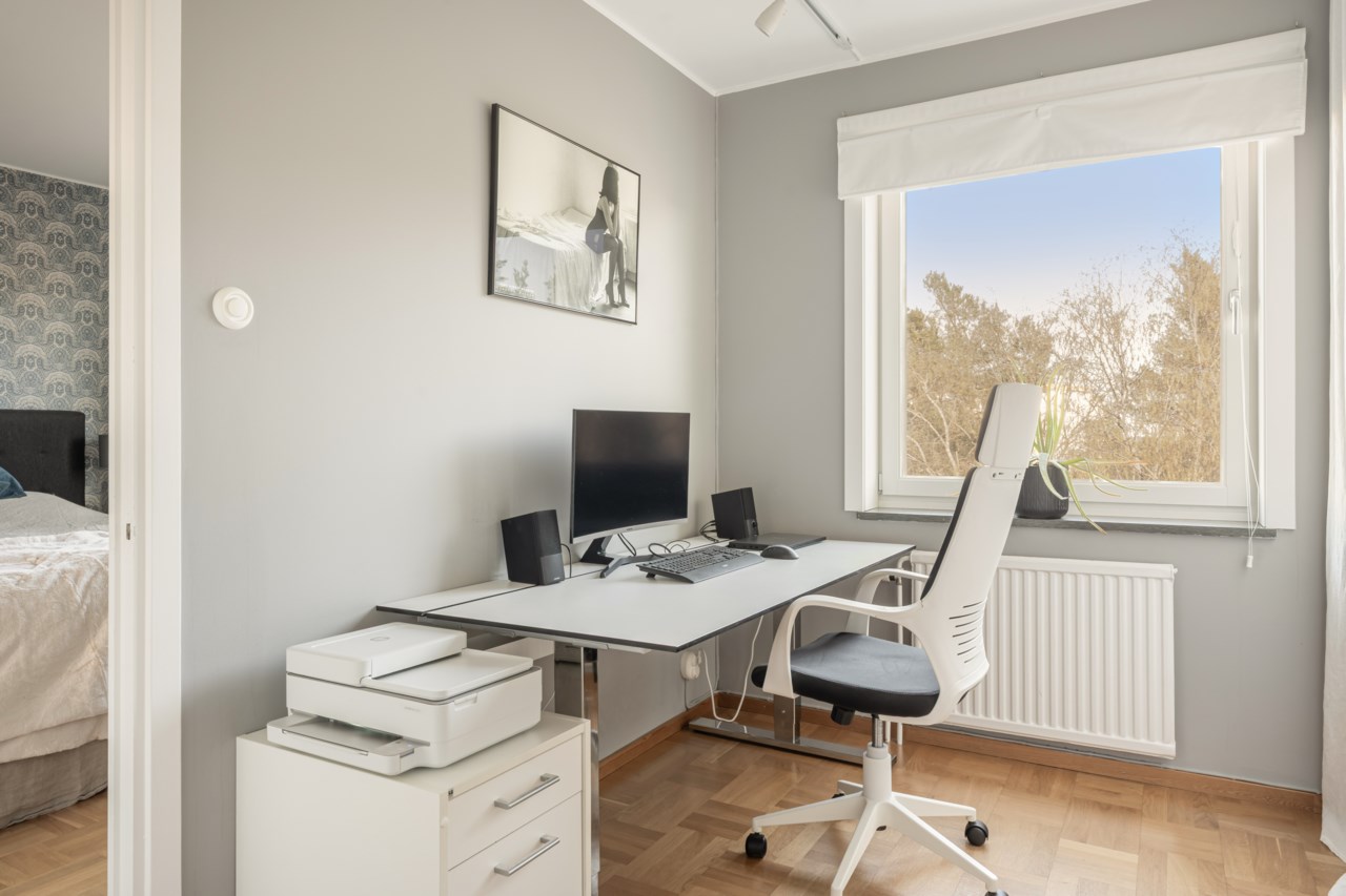 Eskadervägen 40, Etage
