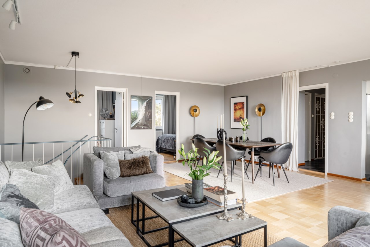 Eskadervägen 40, Etage