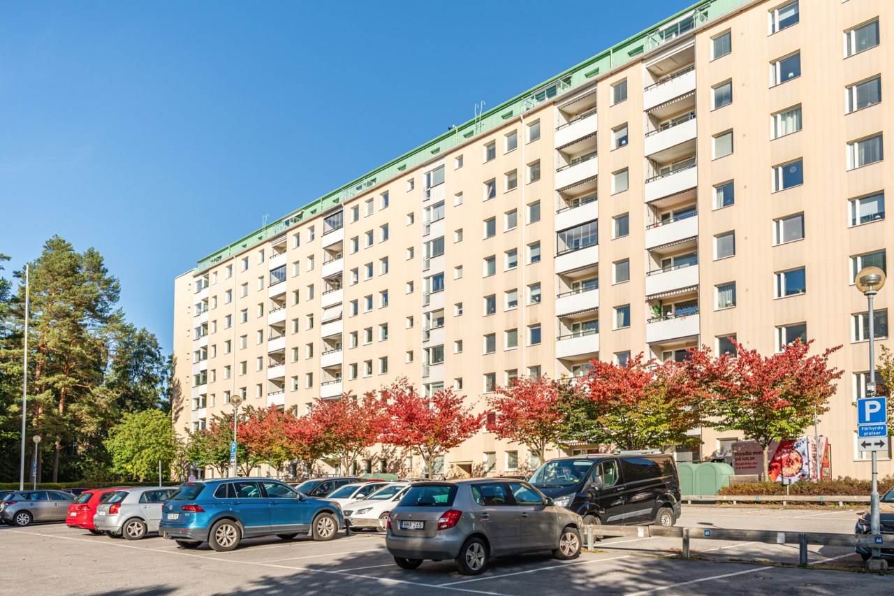 Eskadervägen 32
