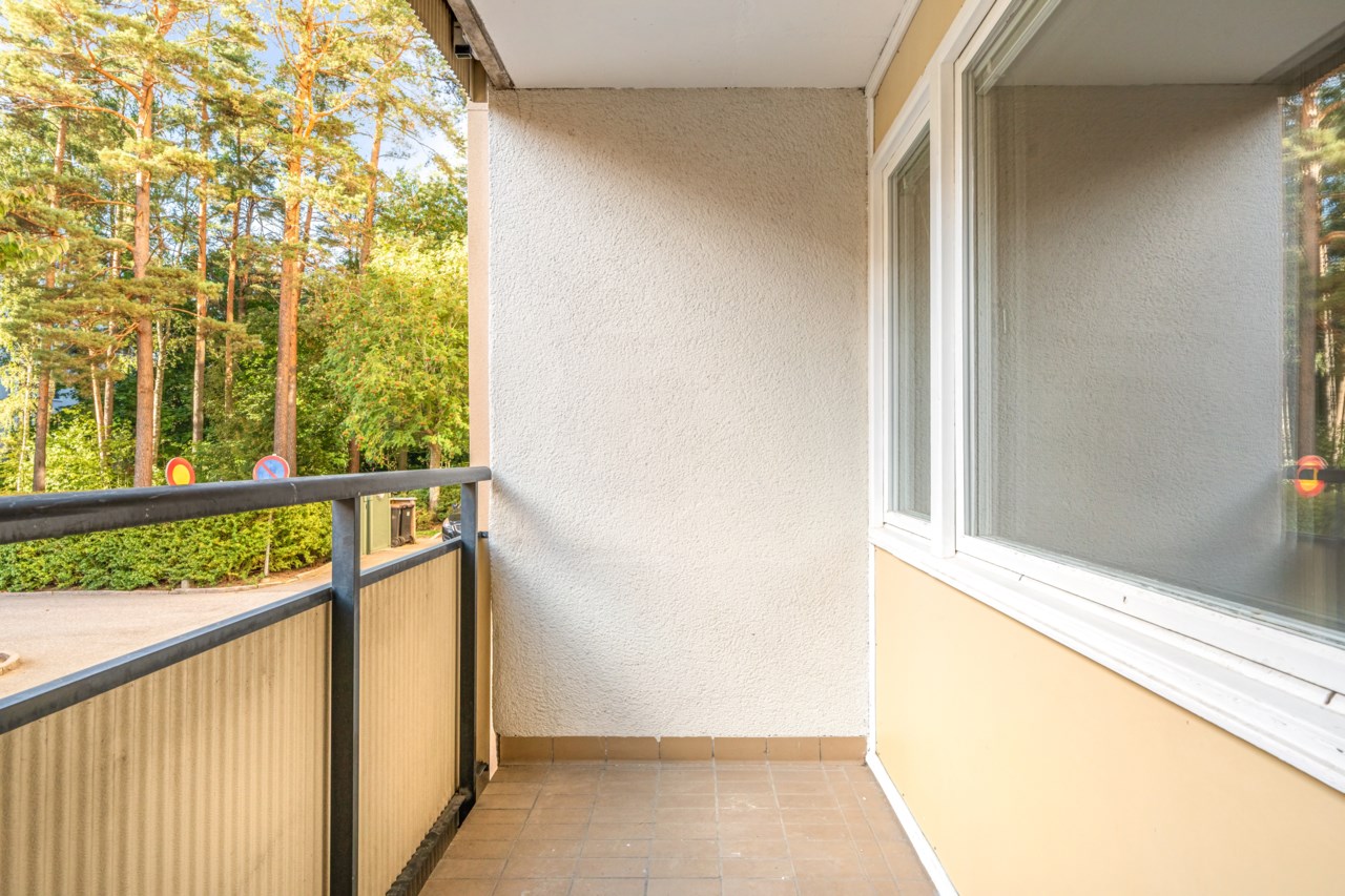 Eskadervägen 32