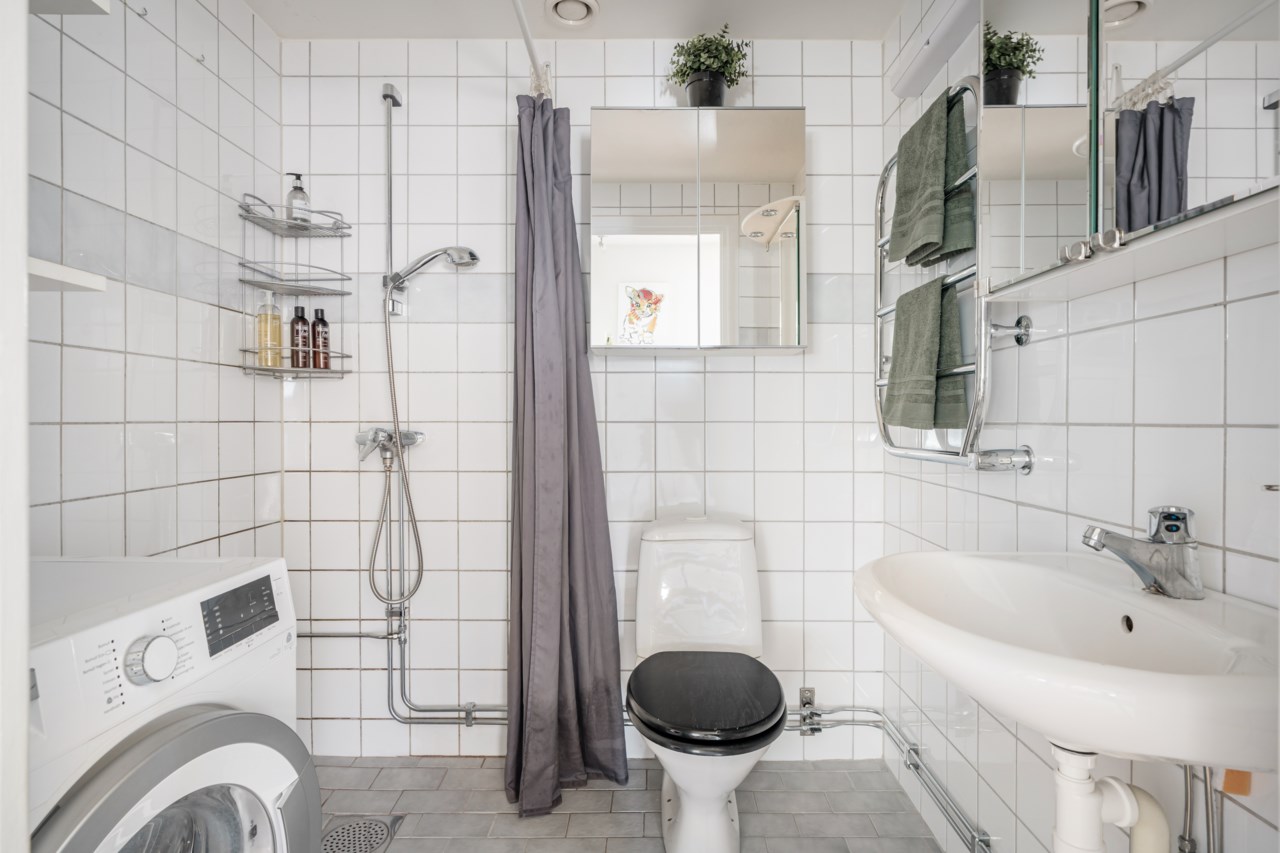 Hägernäsvägen 8