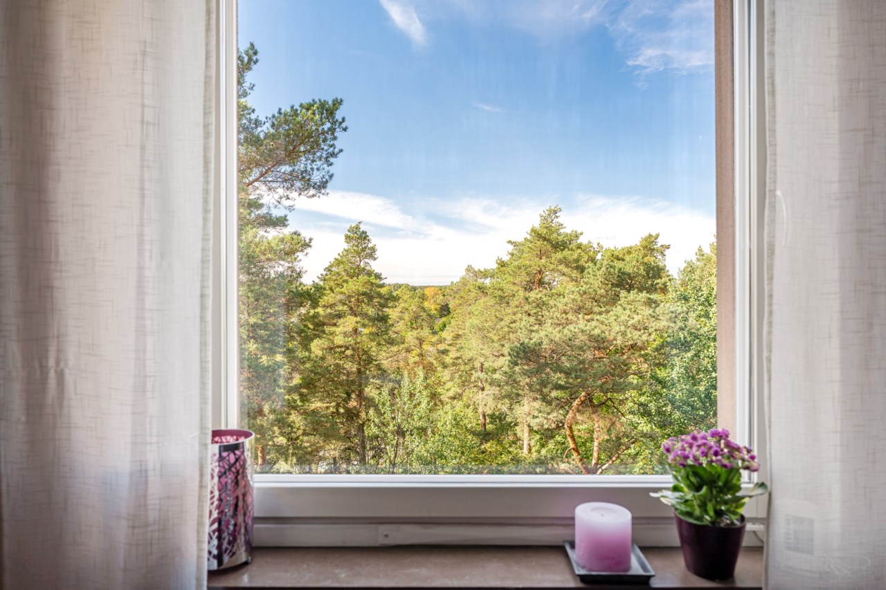 Hägernäsvägen 8