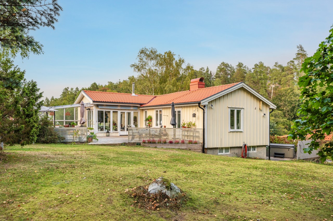 Brobyvägen 17