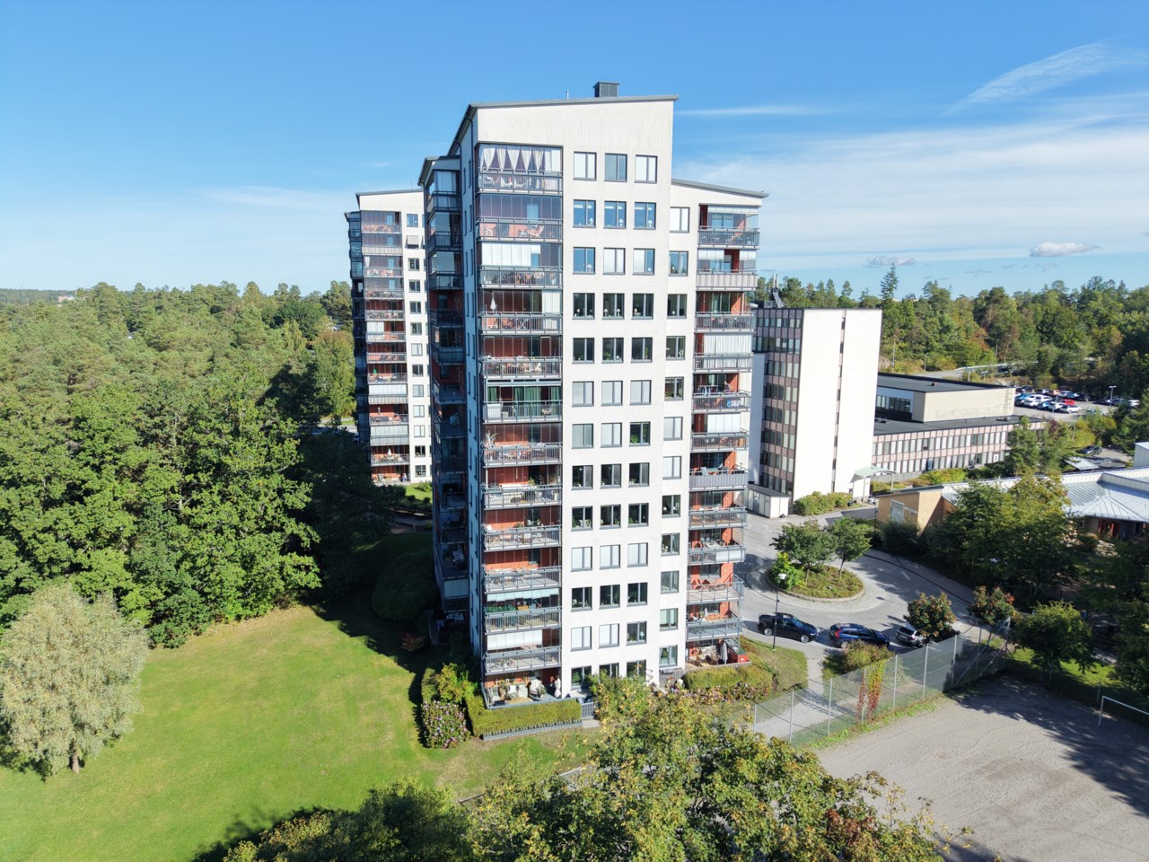 Kuttervägen 8, vån 4
