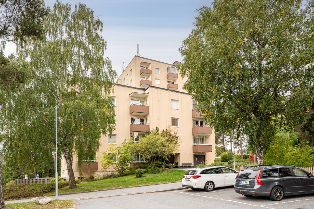 Hägernäsvägen 6