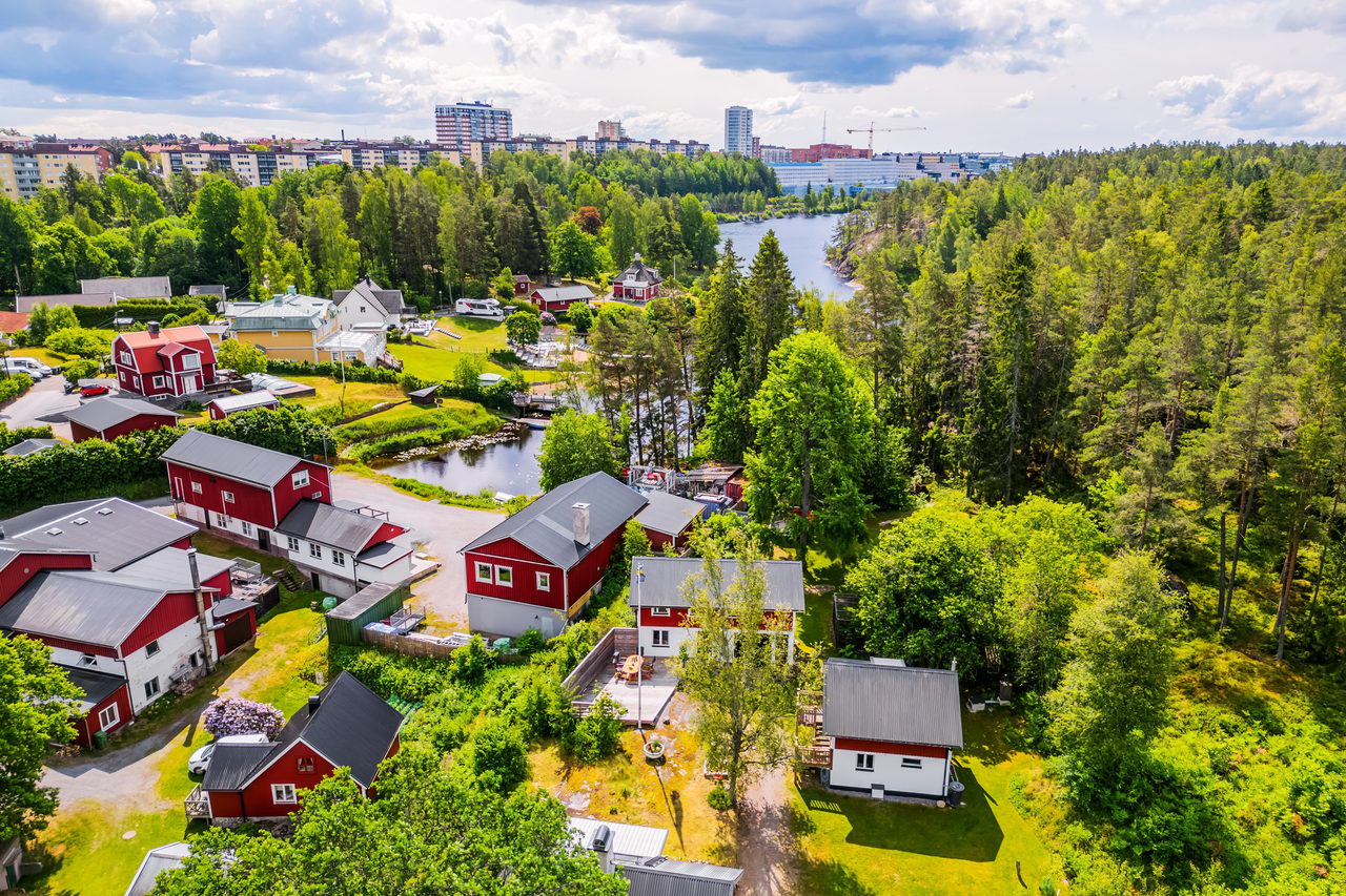 Tallbacksvägen 15B