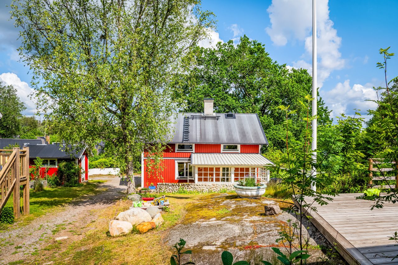 Tallbacksvägen 15B