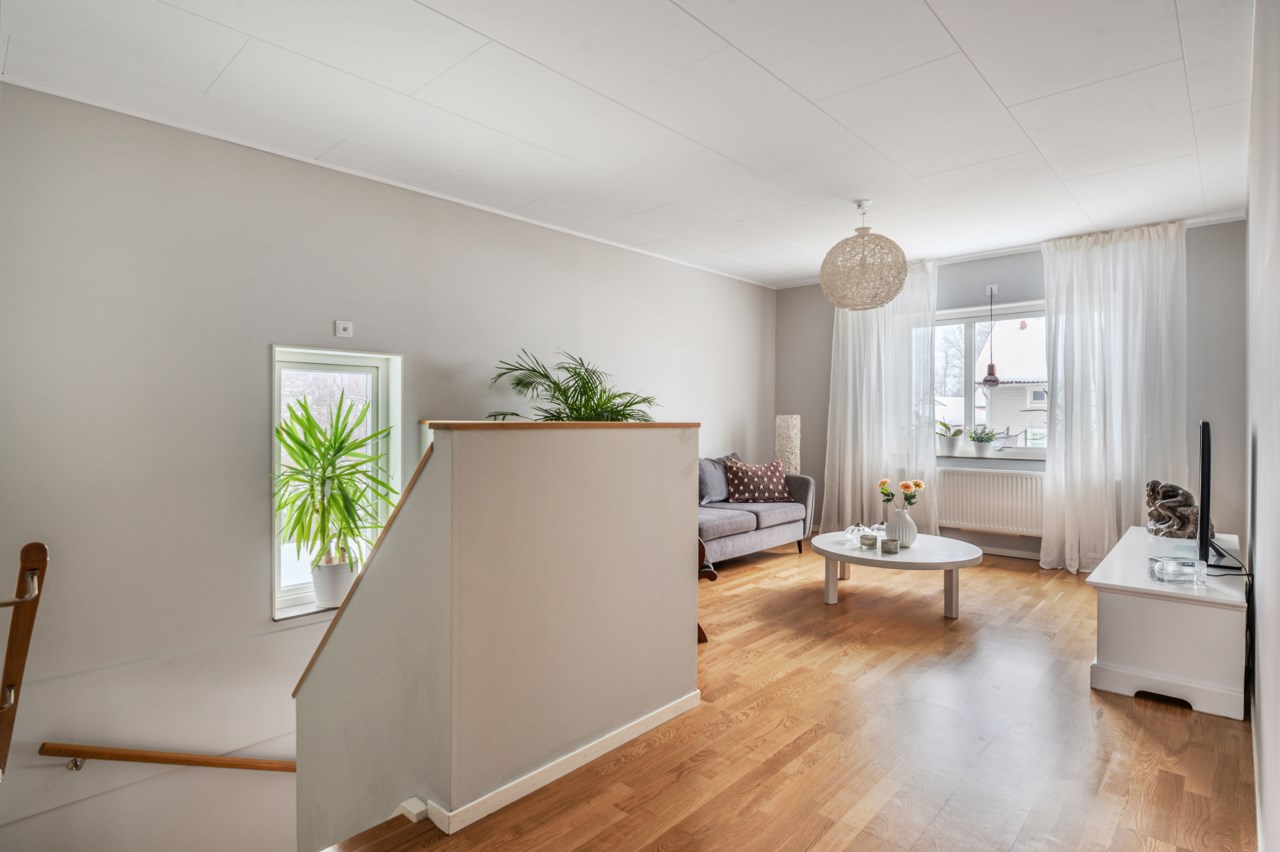 Tuppstugevägen 20