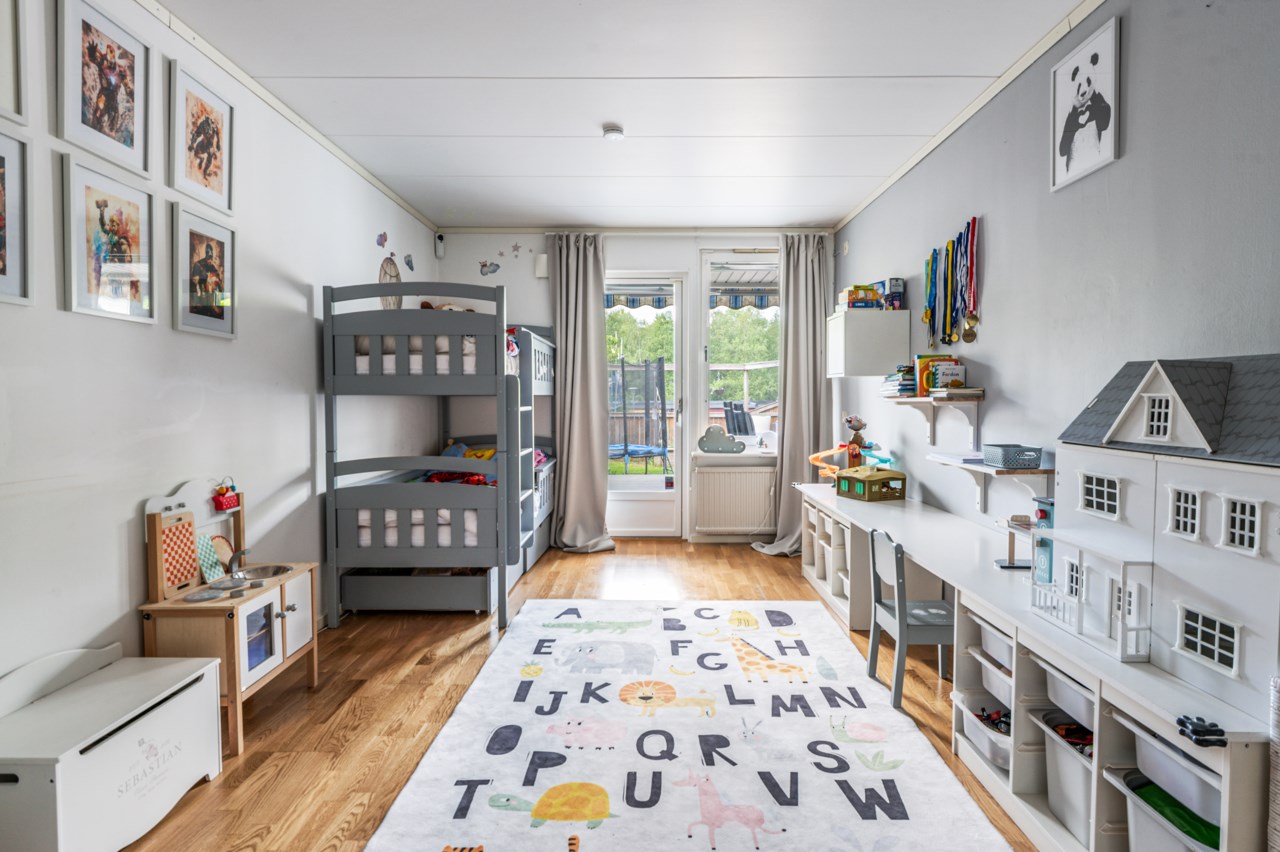 Vendelsö skolväg 252