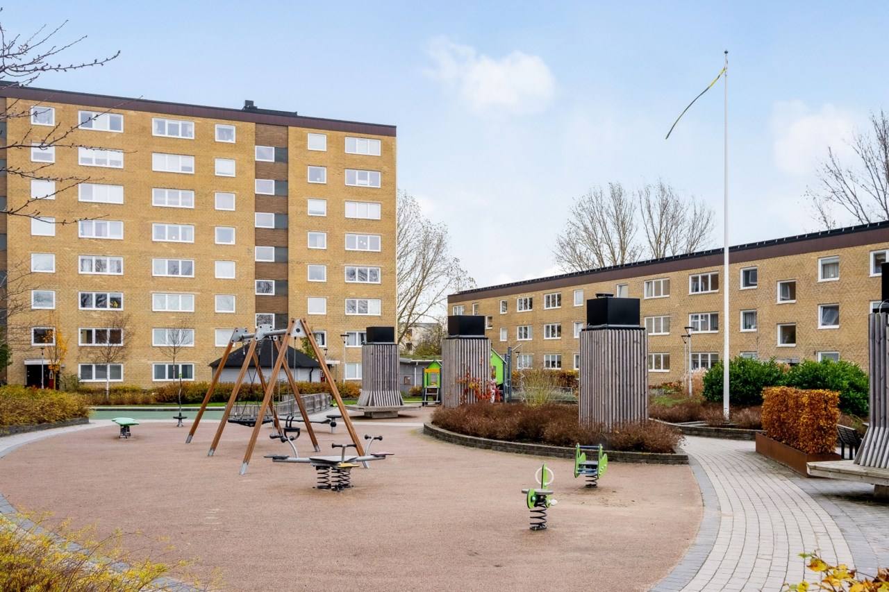 Södra Gulsparvsgatan 76