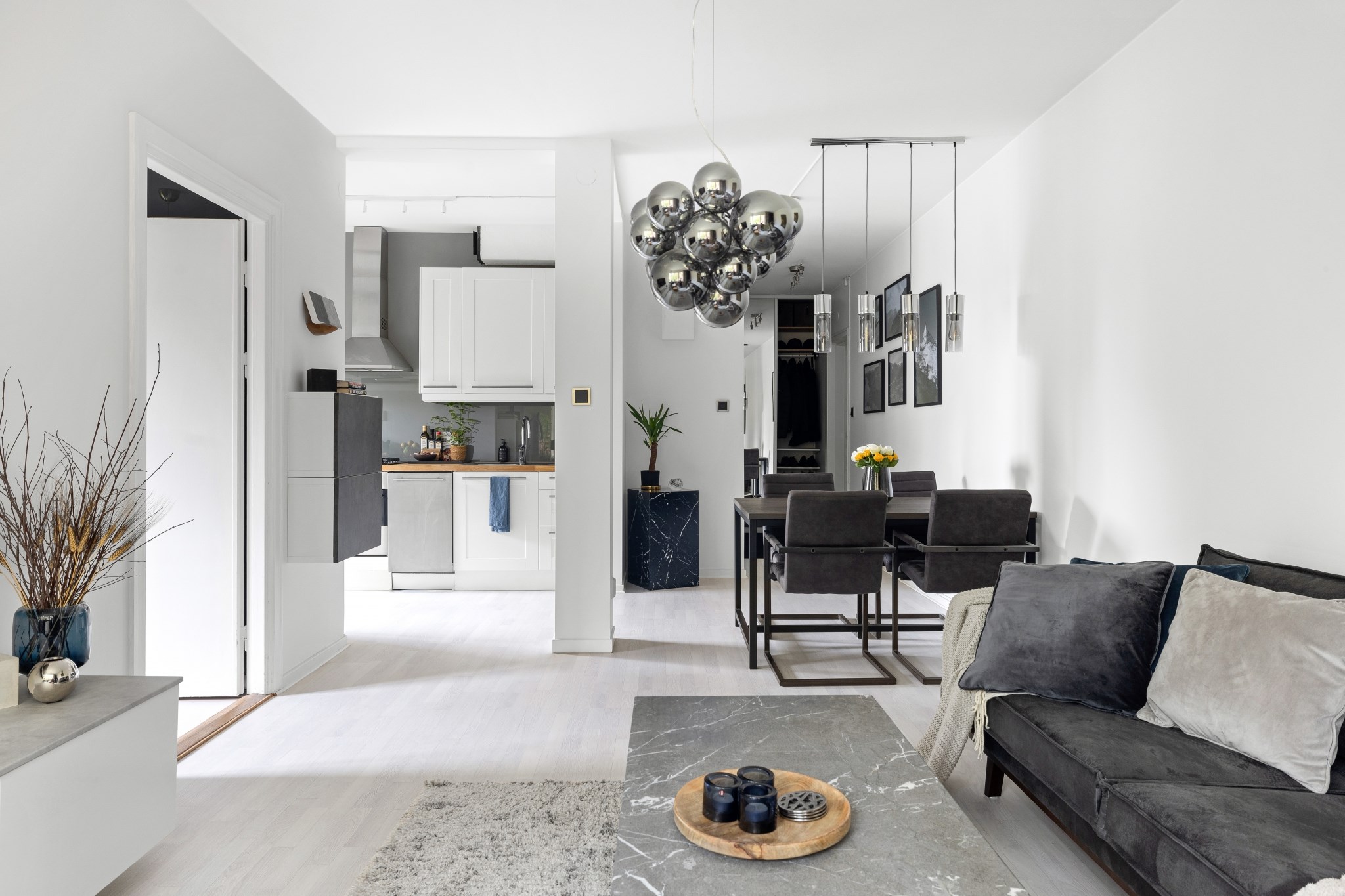 Charlottenburgsvägen 32C, 2 tr