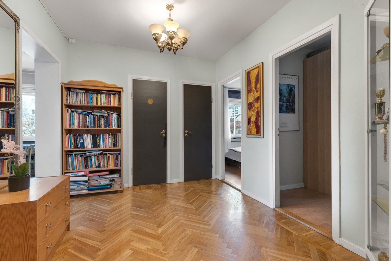 Hall