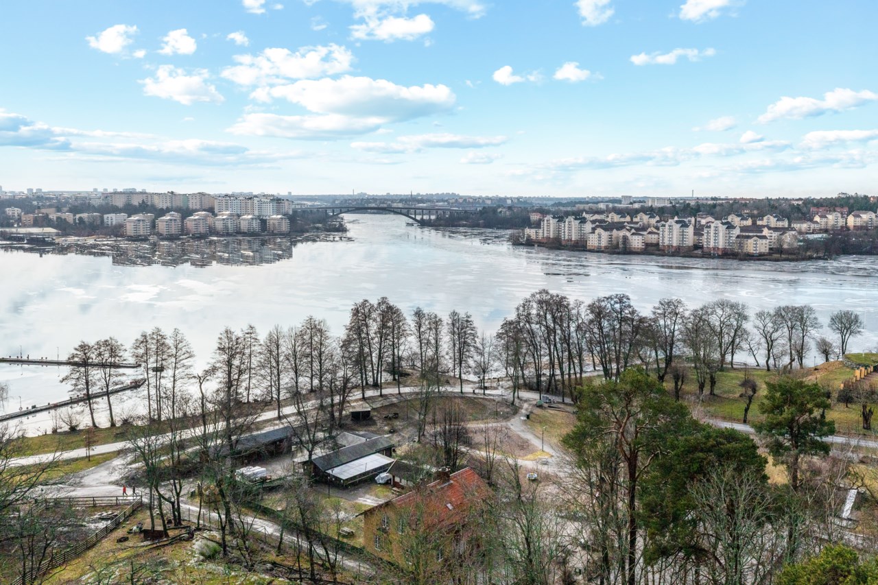 Wiboms väg 12
