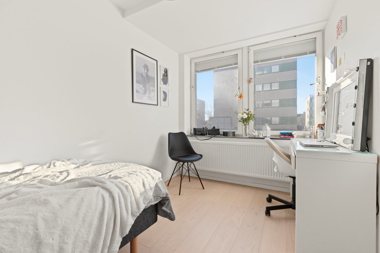 Kyrkbacken 9
