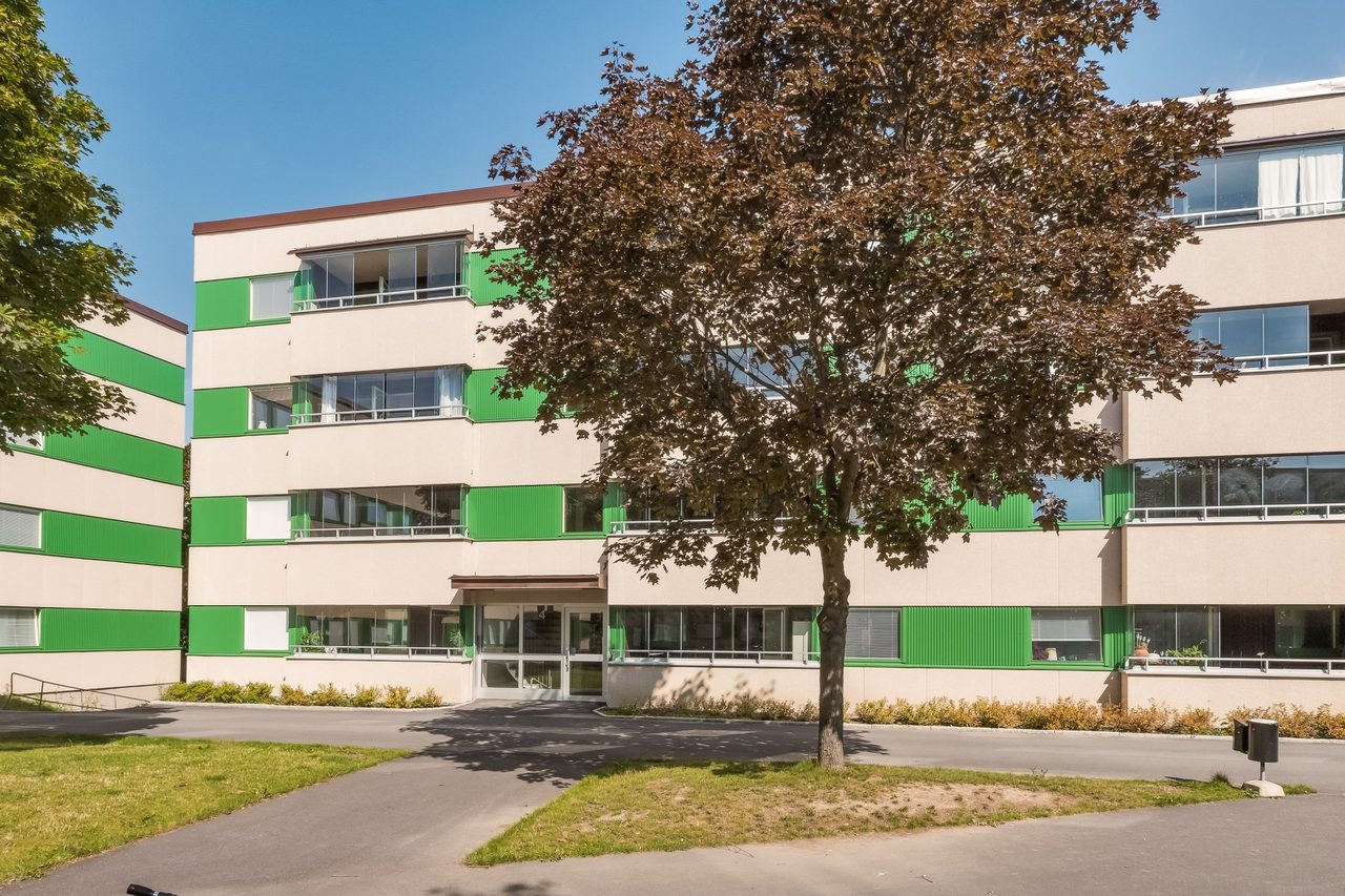 Kyrkbacken 24