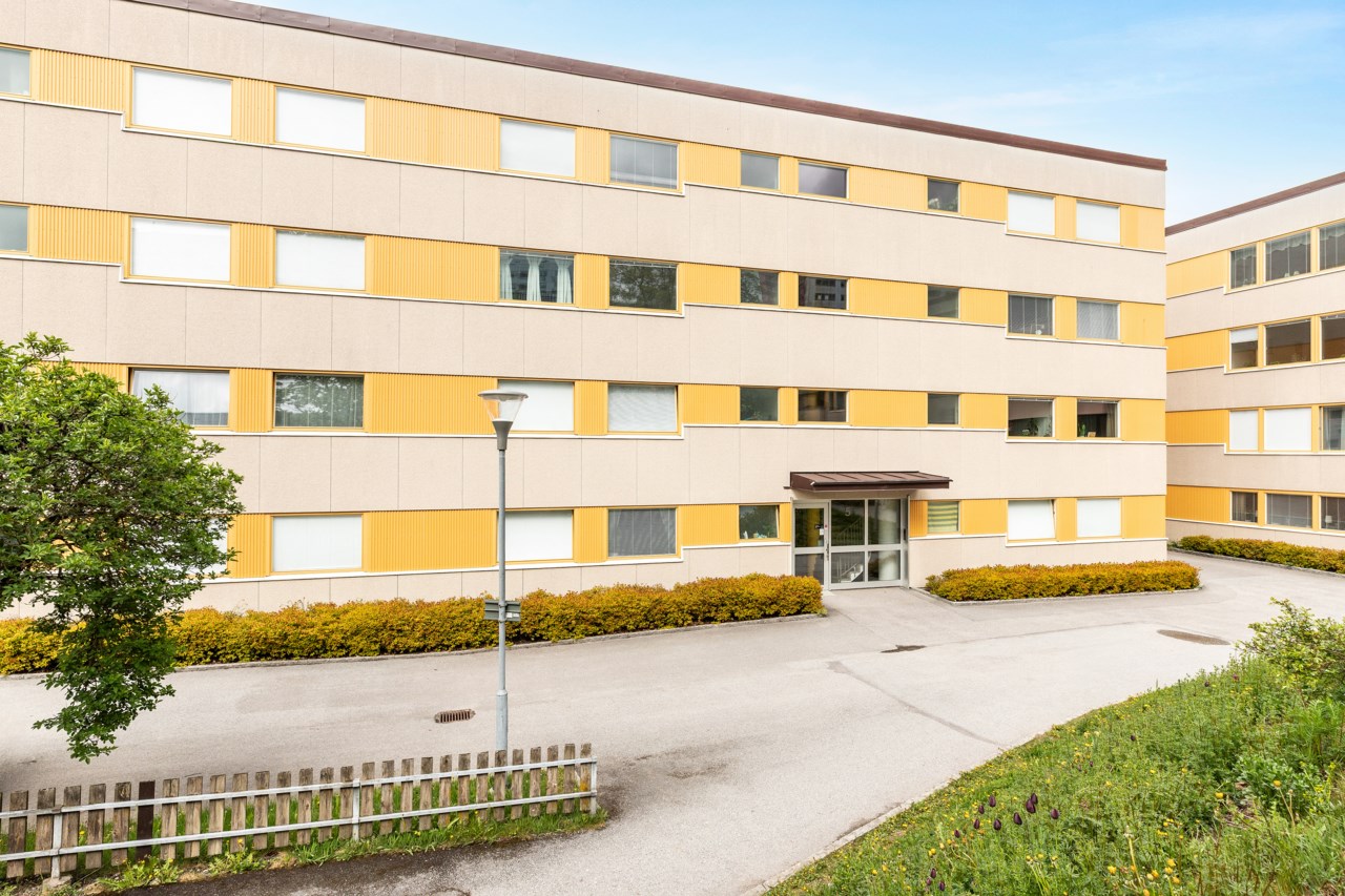 Kyrkbacken 5