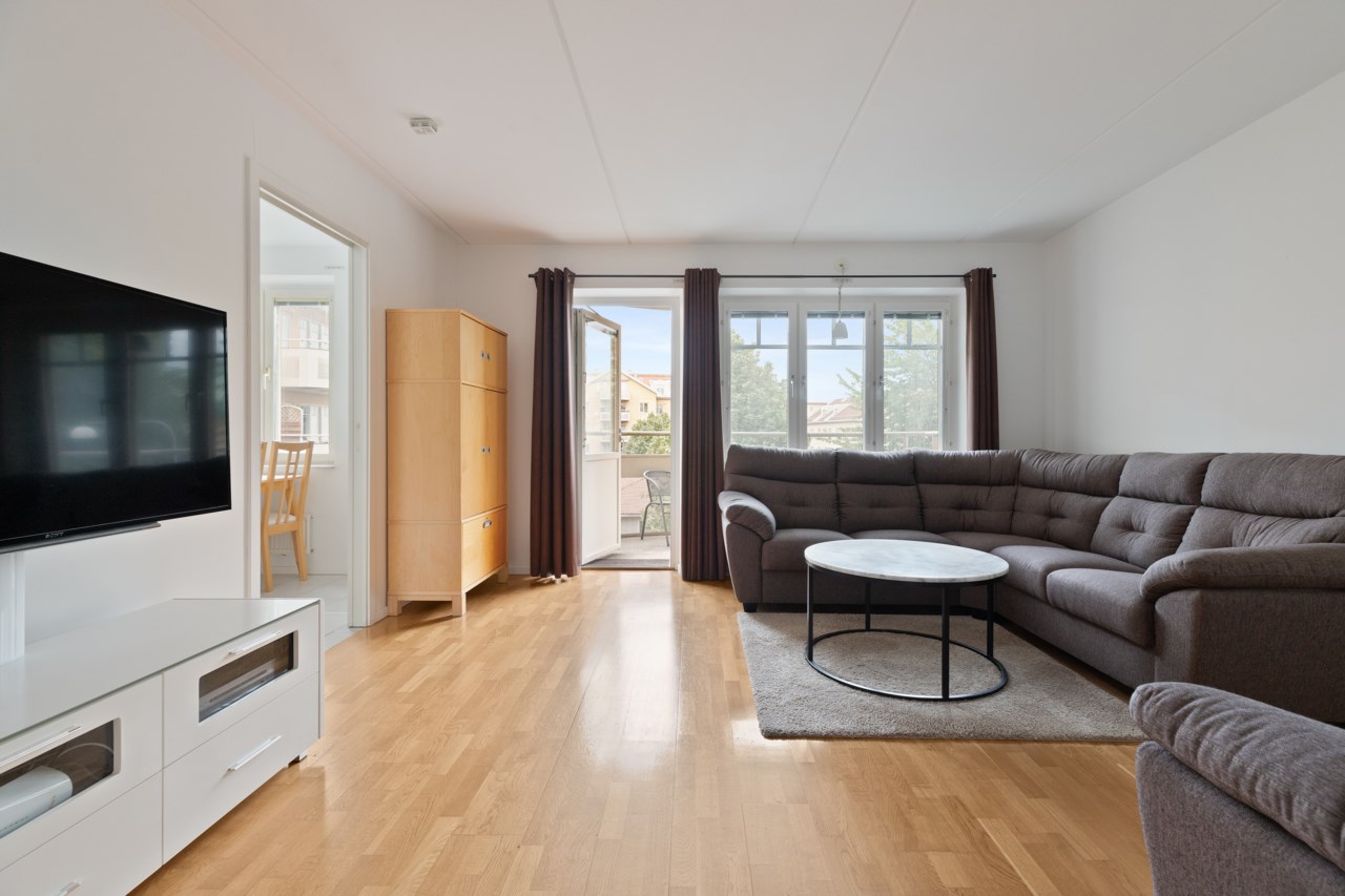 Mäster Simons väg 26