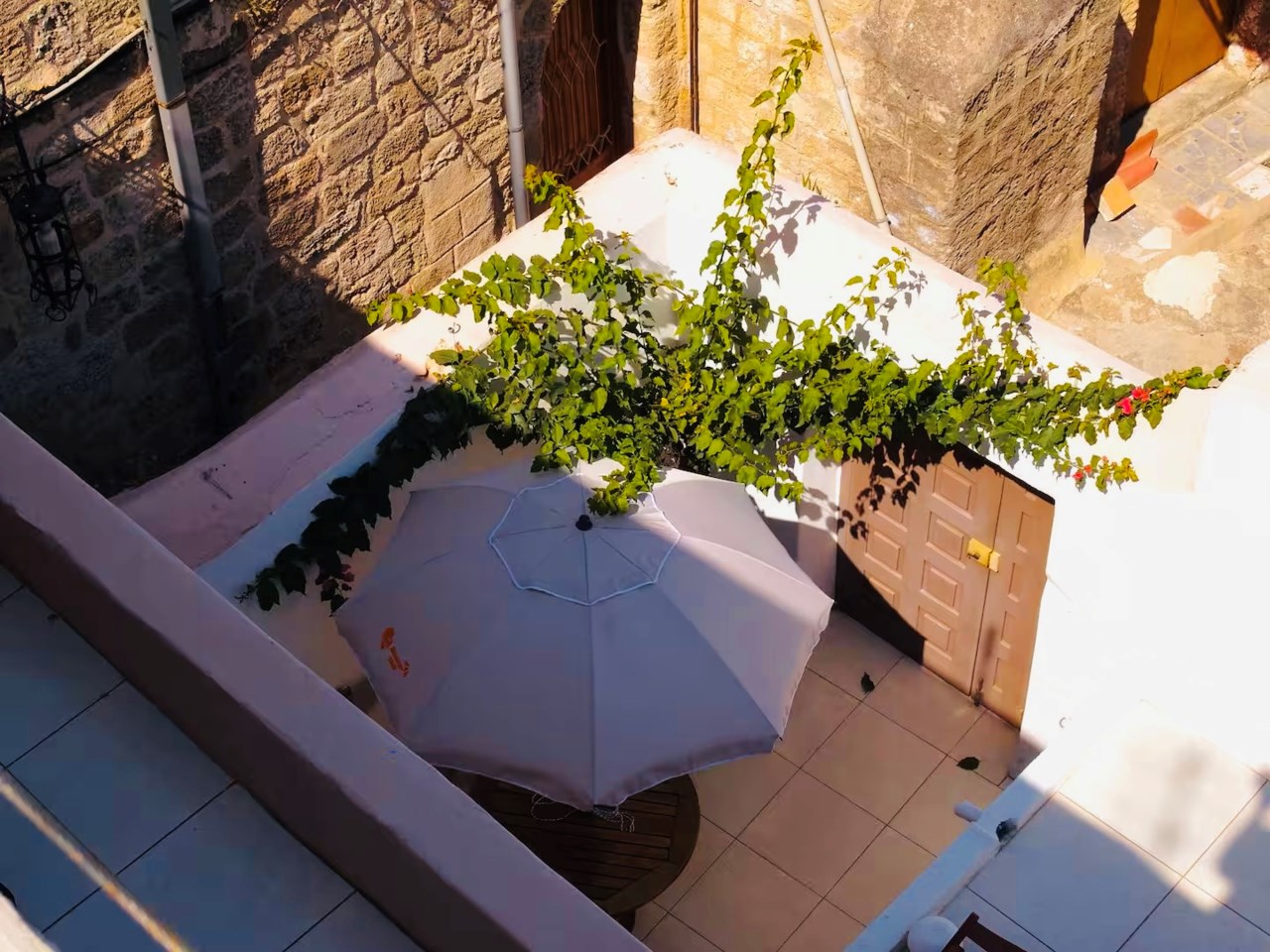 Rhodos