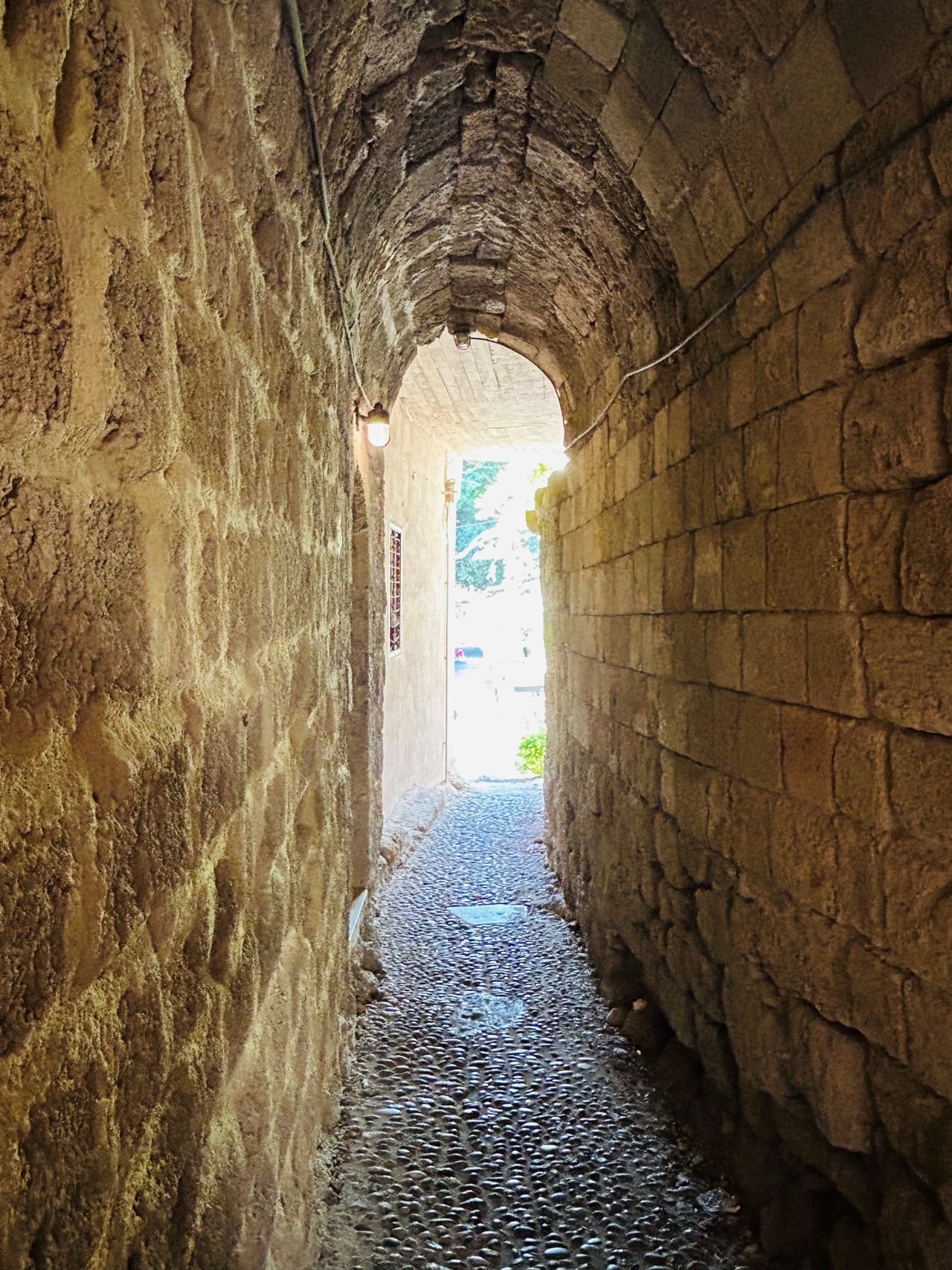 Rhodos